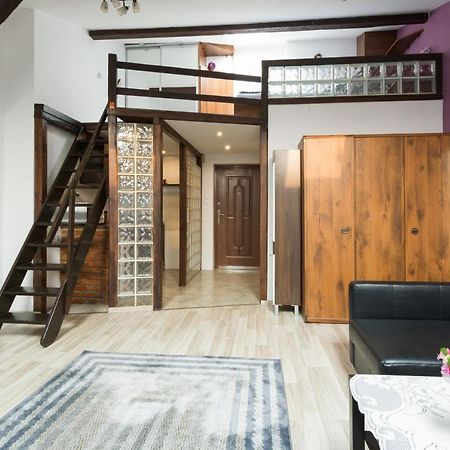 クラクフGorgeous Loft In Perfect Location!アパートメント エクステリア 写真