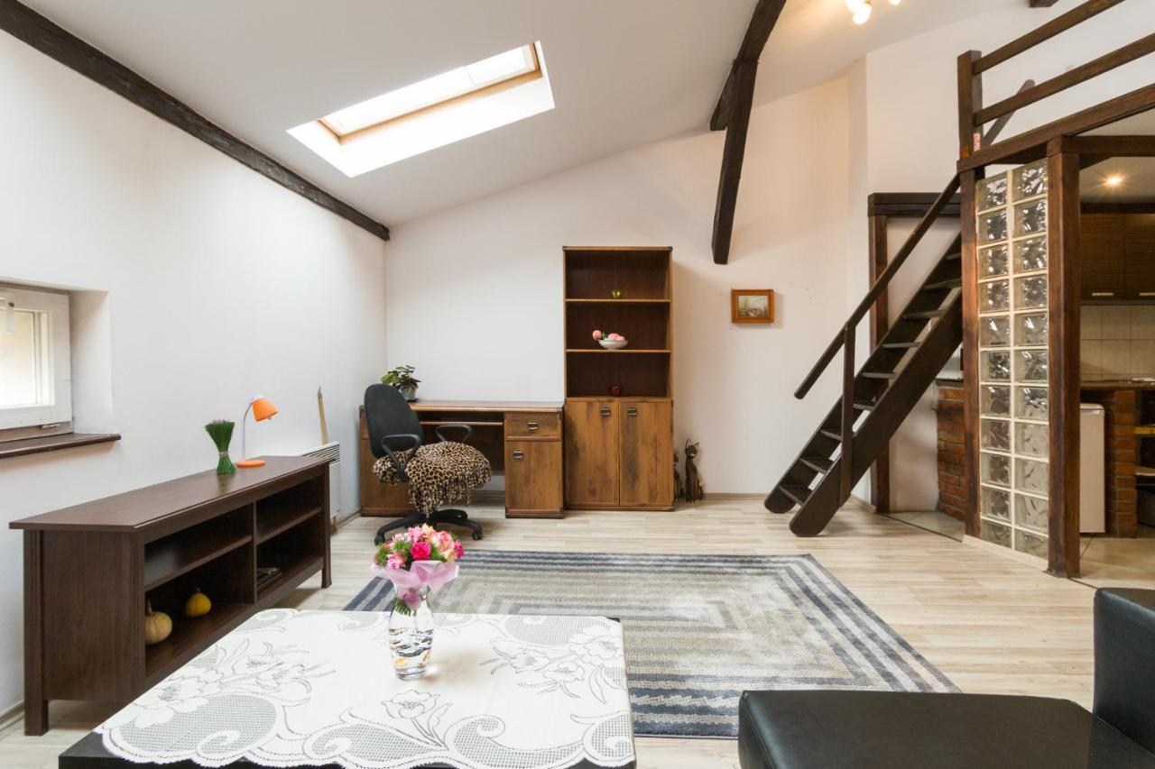 クラクフGorgeous Loft In Perfect Location!アパートメント エクステリア 写真